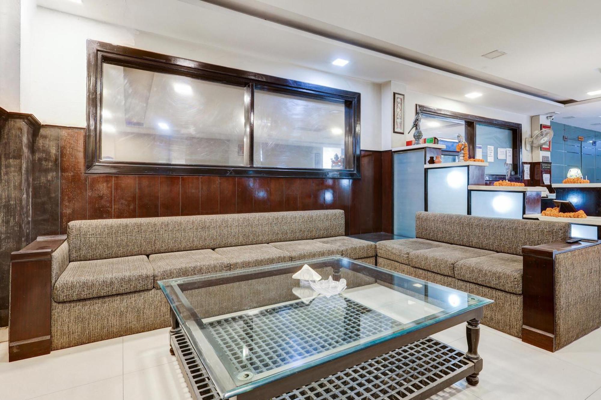 Super Townhouse Sector 38 Gurgaon Near Medanta Exterior foto