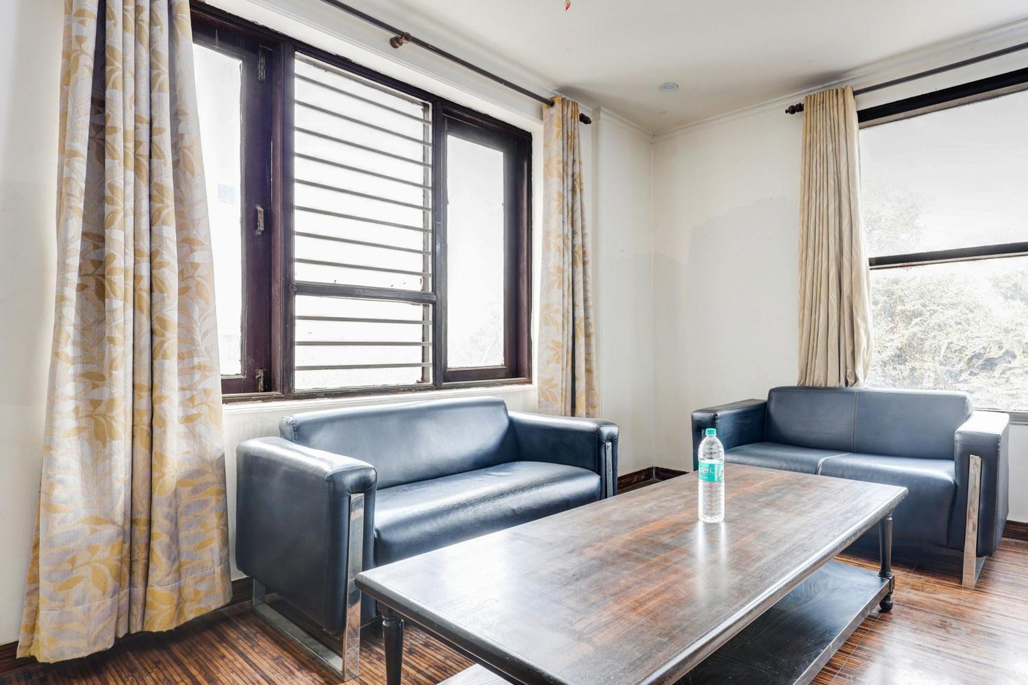 Super Townhouse Sector 38 Gurgaon Near Medanta Exterior foto