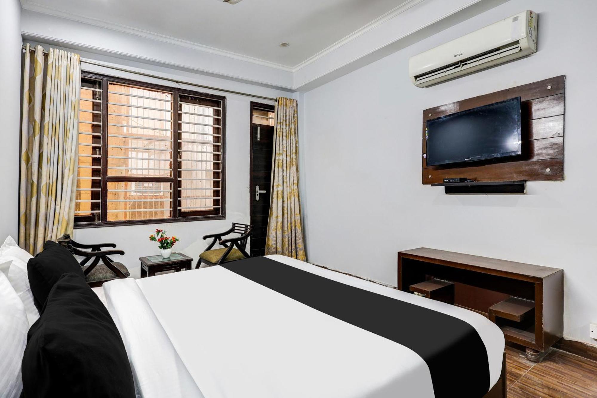 Super Townhouse Sector 38 Gurgaon Near Medanta Exterior foto